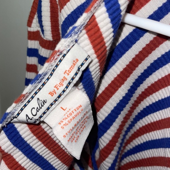 A. Calin Crop Top - Picture 2 of 3